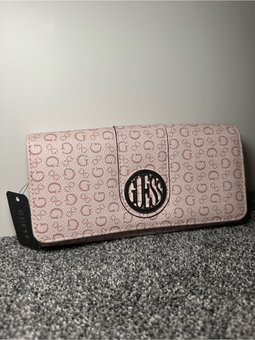 GUESS Blush Pink Signature Continental Wallet with Logo Medallion